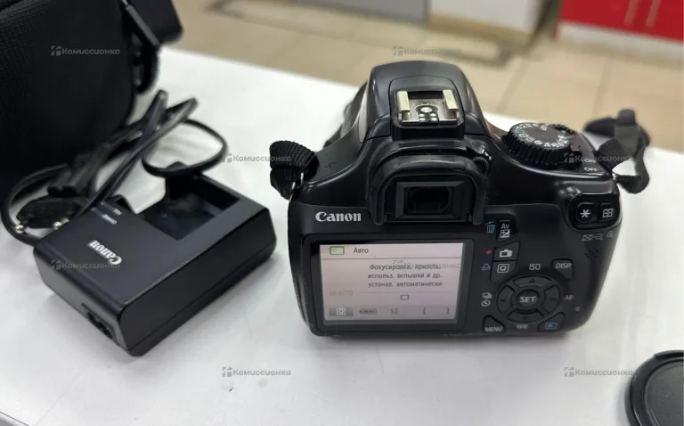 Фотоаппарат  Canon EOS 1100D