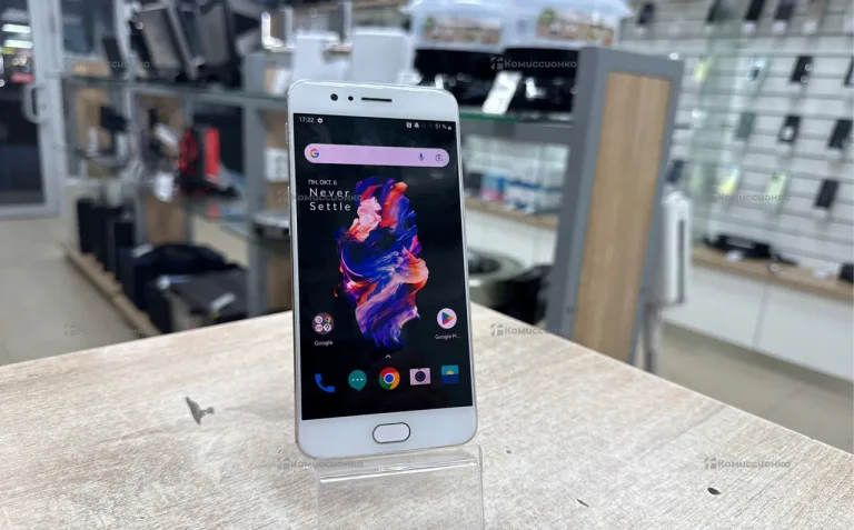 OnePlus 5 6/64 ГБ