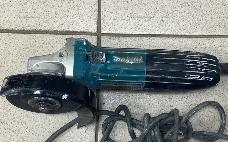 УШМ Makita GA5030R