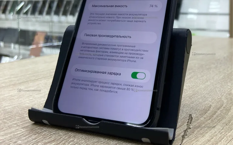 Apple iPhone 11 4/64 ГБ