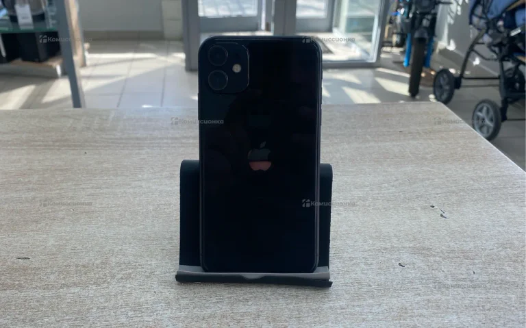 Apple IPhone 11 64Gb