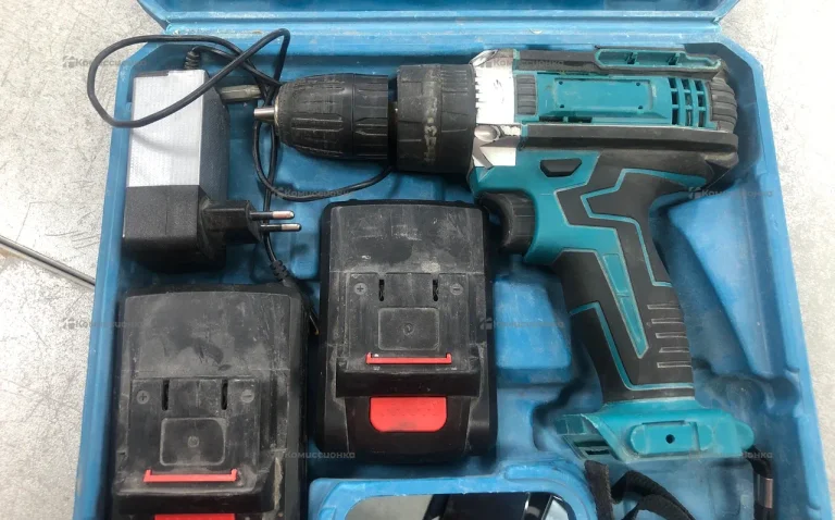 Аккумуляторный шуруповерт makita (реплика)