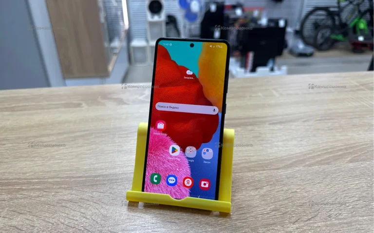 Samsung Galaxy A51 4/64 ГБ