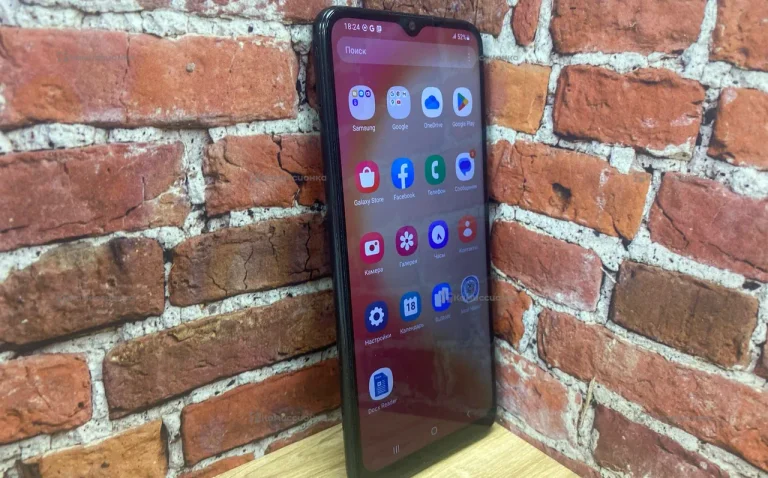 Samsung Galaxy A04e 3/32 ГБ.