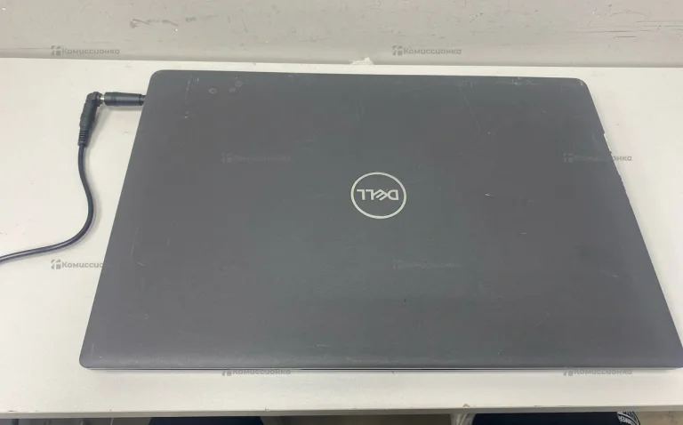 Ноутбук  Dell 3510