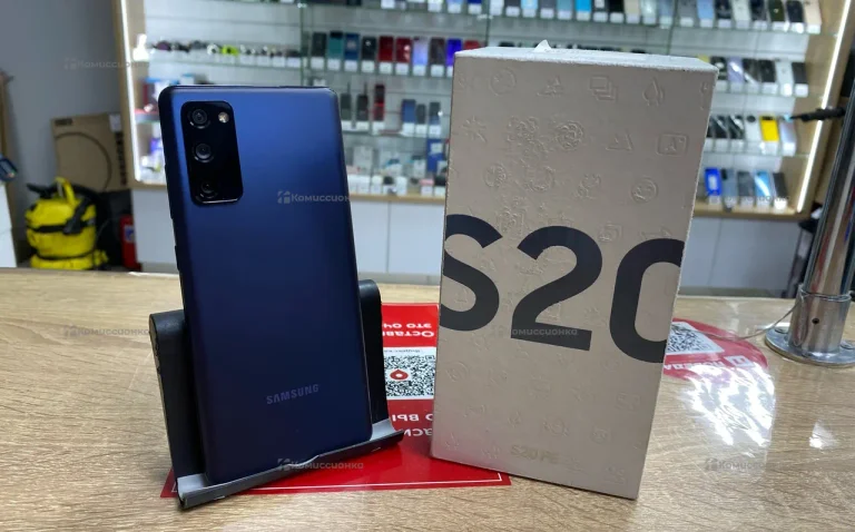 Samsung Galaxy S20 FE 6/128 ГБ