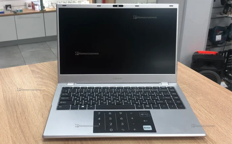 Ноутбук  dexp aquilon