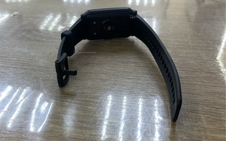 Часы  Honor Watch HES-B09