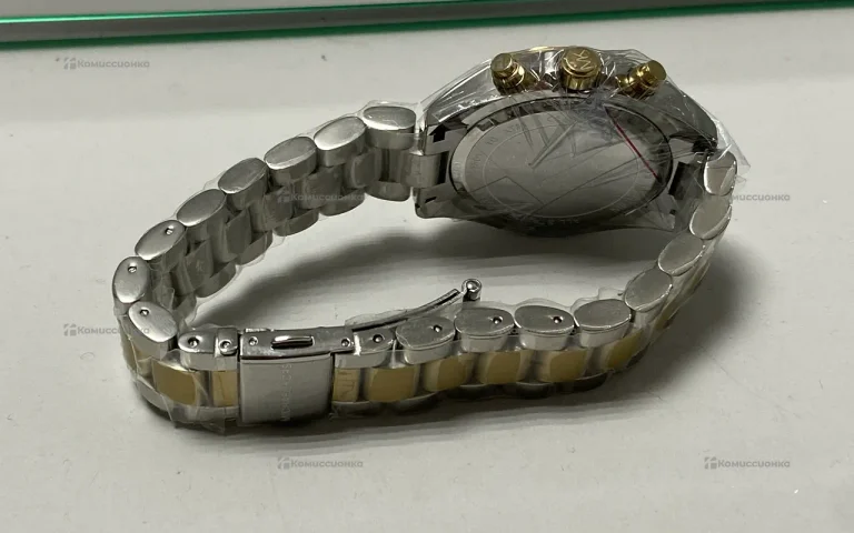 Часы  Michael kors