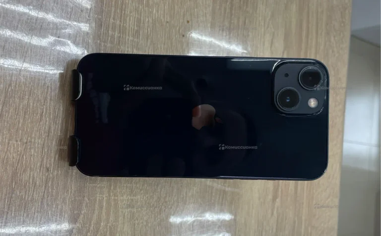 Apple iPhone 13 4/128 ГБ