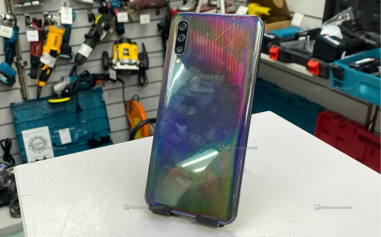 Samsung Galaxy A50 4/64Gb