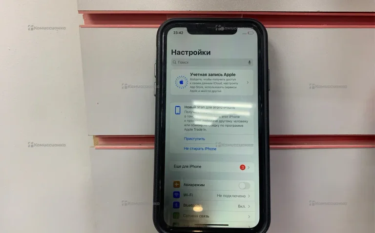 Apple iPhone 11 4/64 ГБ