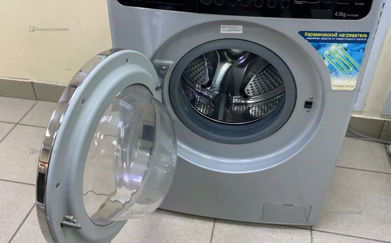 Стиральная машина Samsung 4,5kg WF7452S9R