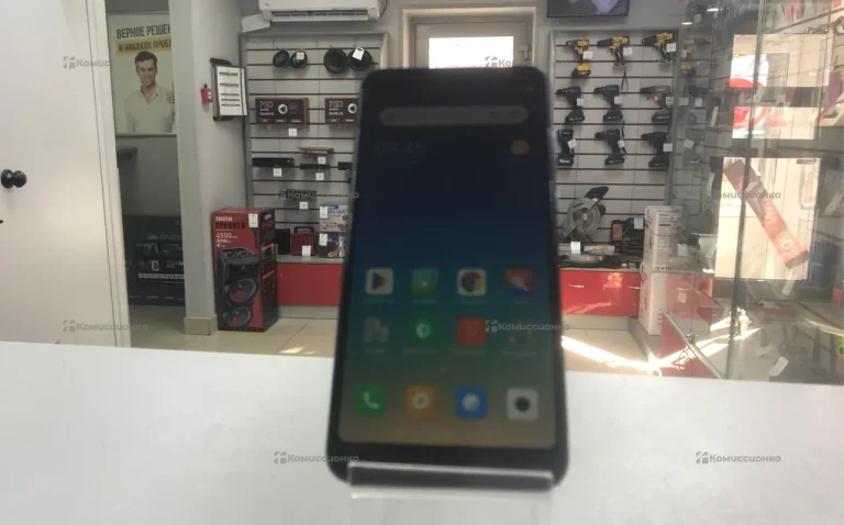Xiaomi Redmi 5 Plus (Redmi Note 5) 4/64 ГБ