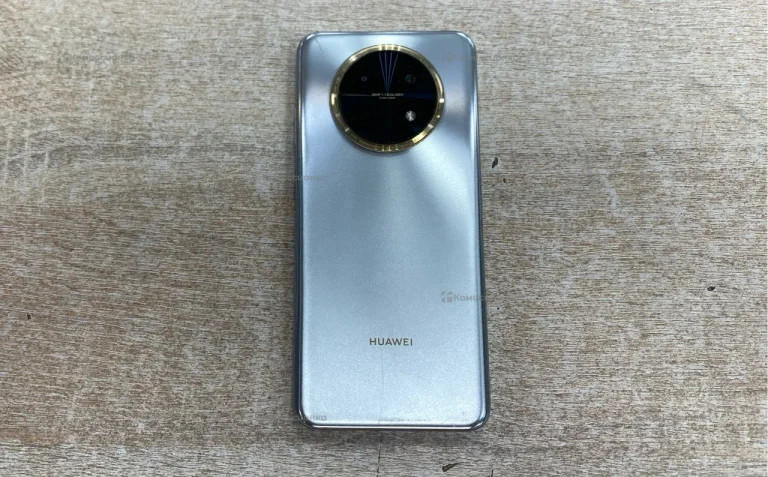 Huawei Nova Y91 8/128 ГБ