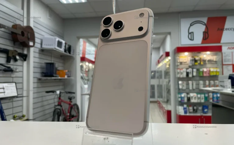 Apple iPhone 17 Pro Max 12/256 ГБ E-sim