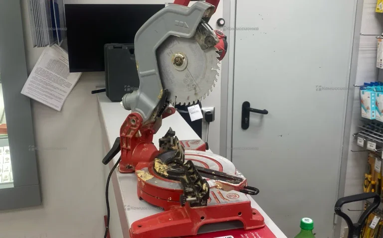 Торцовочная пила einhell tc-mc 216