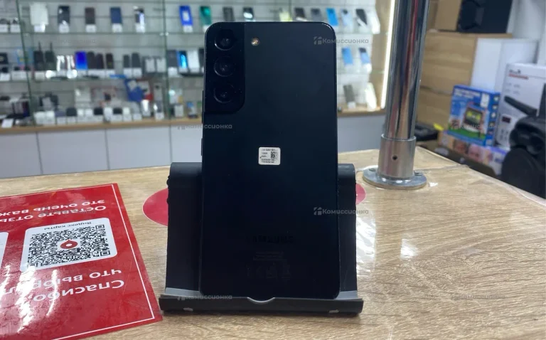 Samsung Galaxy S22 8/128 ГБ