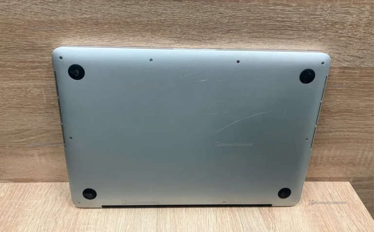 Ноутбук MacBook Pro i5