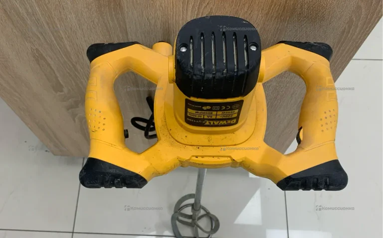 миксер DeWalt UT1200