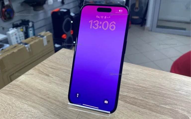 Apple iPhone 16 8/128 ГБ