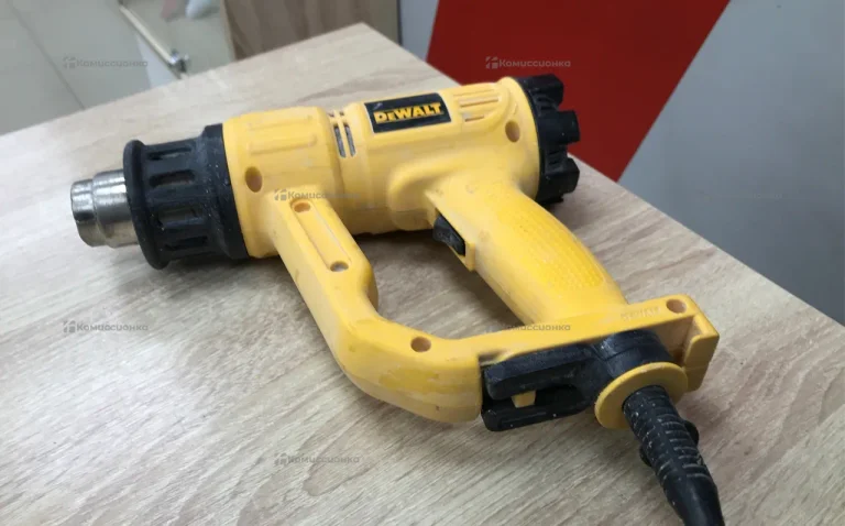 строительный фен Dewalt