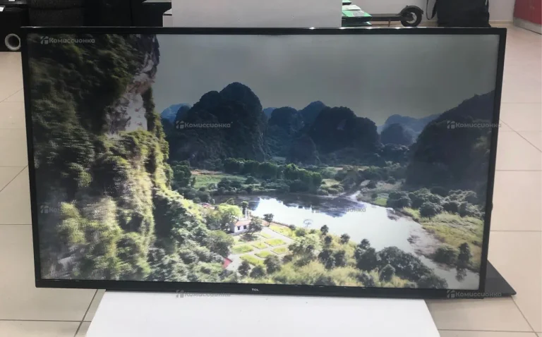 Телевизор TCL L50P65US