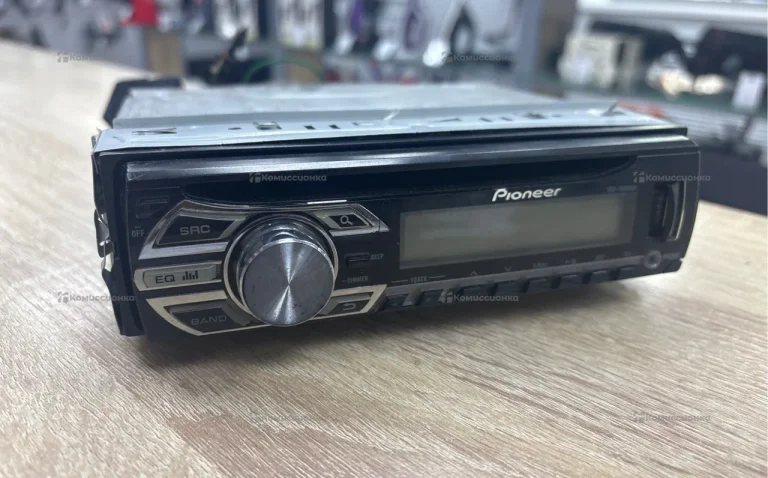 Автомагнитола  Pioneer DEH-1500UBB