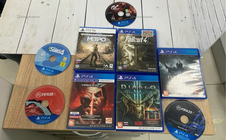PS4. PS 4 комплект дисков из 9 штук