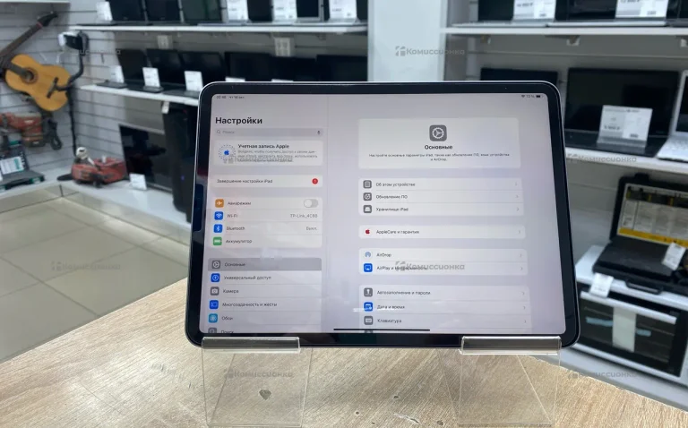 Планшет Apple iPad Pro 11 (2022) 128 ГБ Wi-Fi