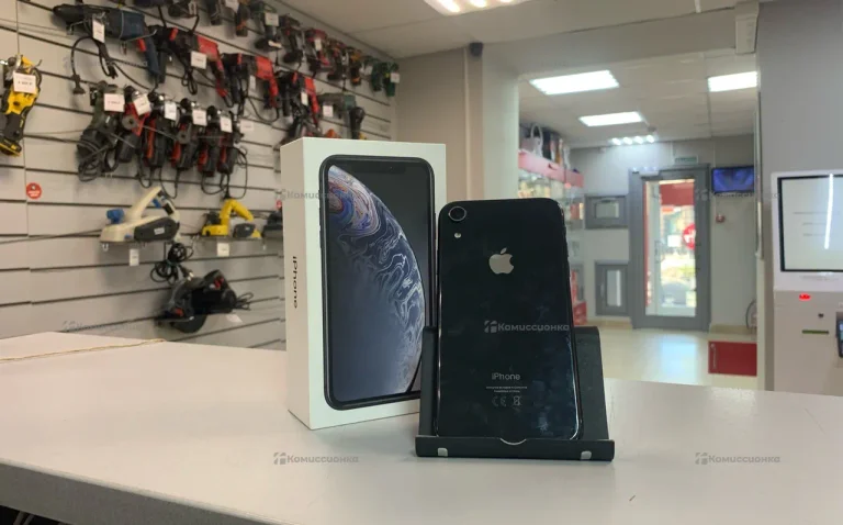 Apple Apple iPhone Xr 64 ГБ.