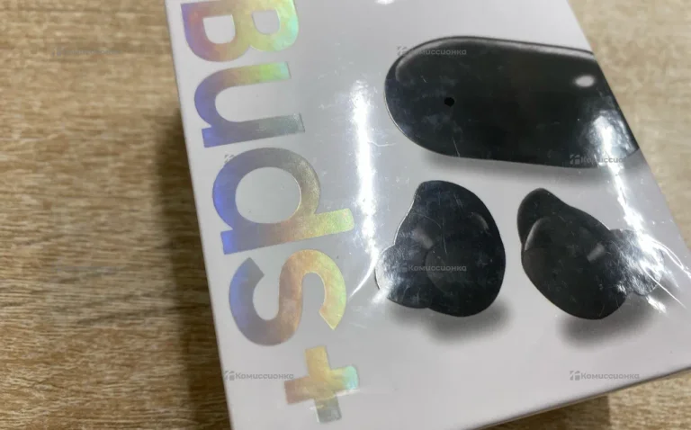 Наушники  Buds+