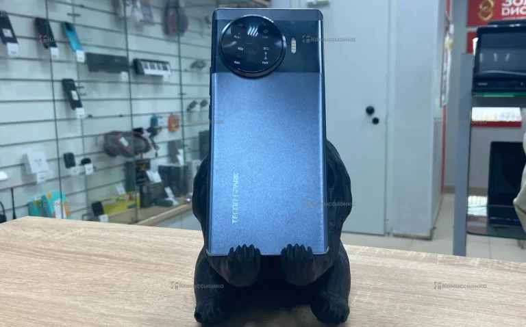 Tecno Spark 20 Pro+ 8/256 ГБ