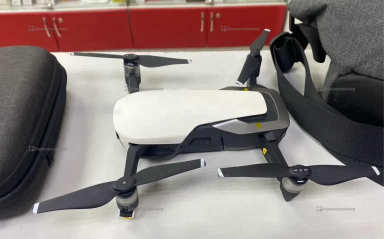 Квадрокоптер Mavic Air