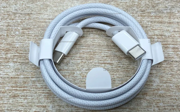 Кабель Apple USB-C