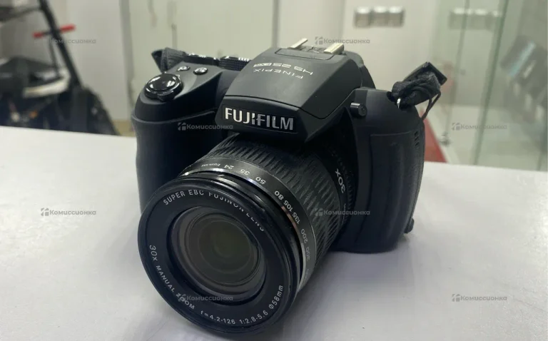Фотоаппарат  Fujfilm HS25EXR