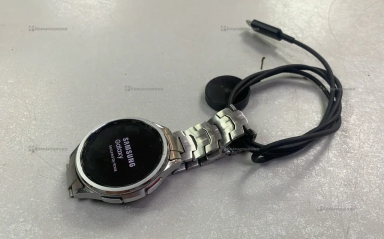 Часы  Samsung Galaxy Watch6 Classic