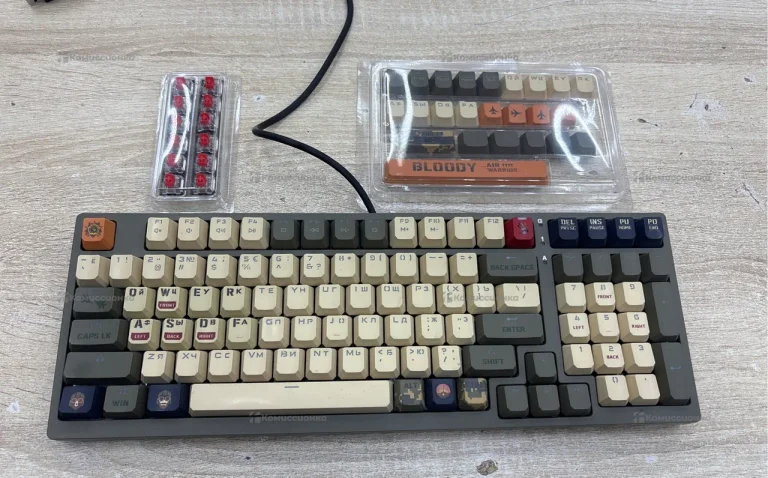 Клавиатура  Bloody S98