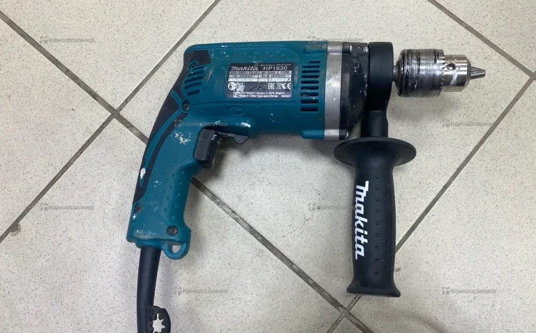 Дрель makita HP1630