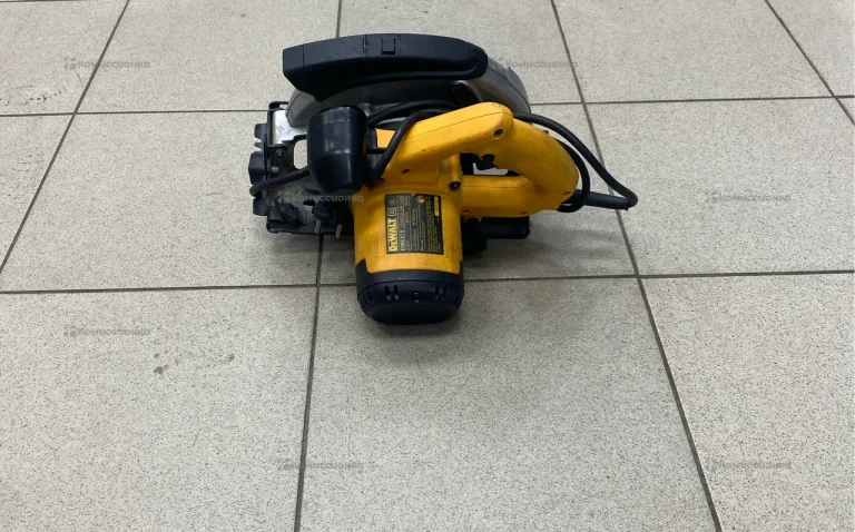 Дисковая пила dewalt DWE575