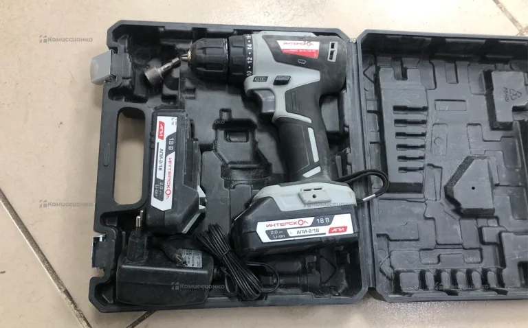 Дрель- шуроповерт Интерскол Да 10/18В