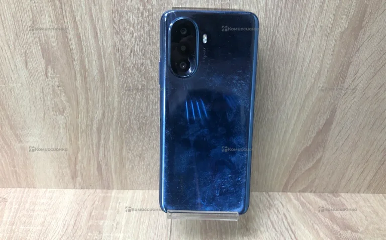 Huawei Nova Y70 4/128 ГБ