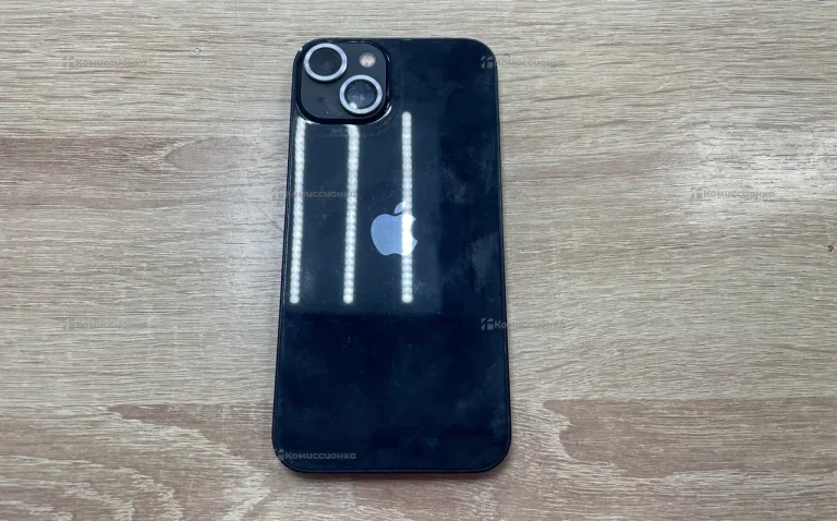 Apple iPhone 13 4/128 ГБ