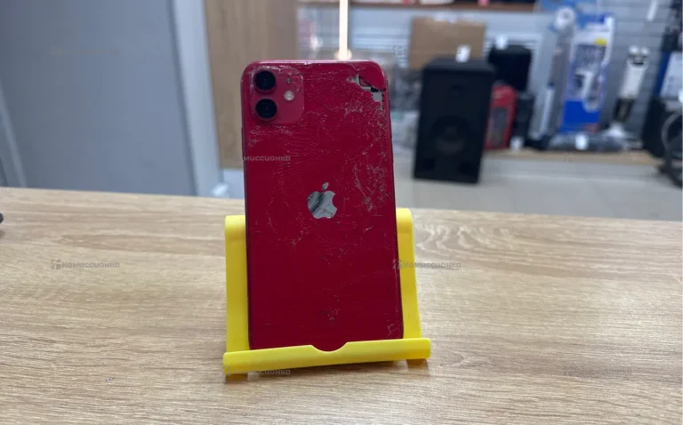 Apple iPhone 11 4/64 ГБ