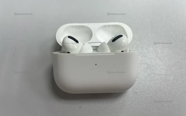 Наушники Apple AirPods Pro