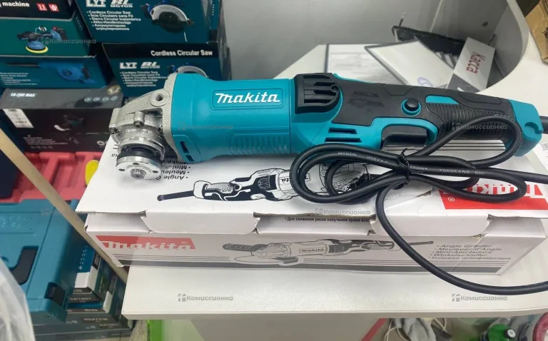 ушм MAKITA 125 длин ручка 9668HN