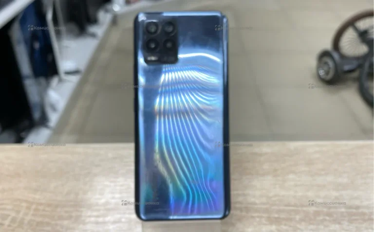 Realme 8 6/128 ГБ