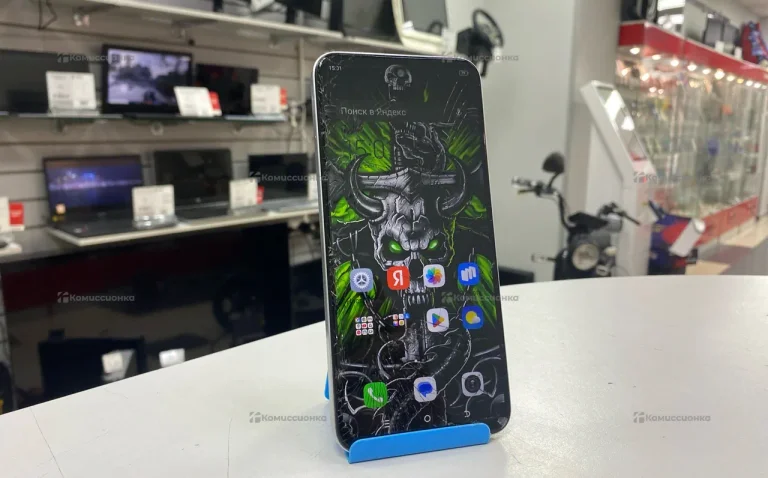 Телефон Tecno Spark Go 1 3/64Gb