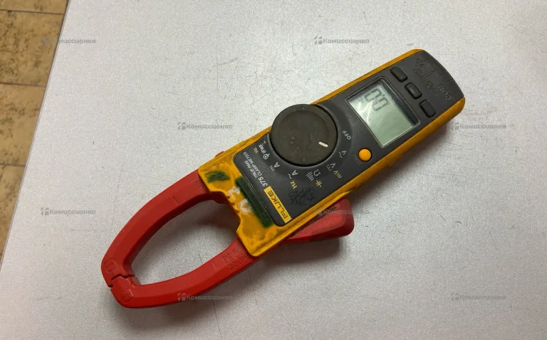 Токоизмерительные клещи Fluke 375