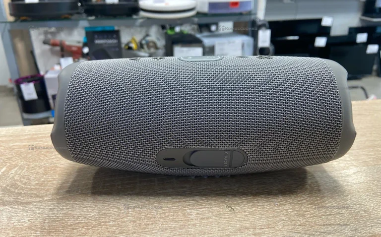 Колонка JBL Charge 5